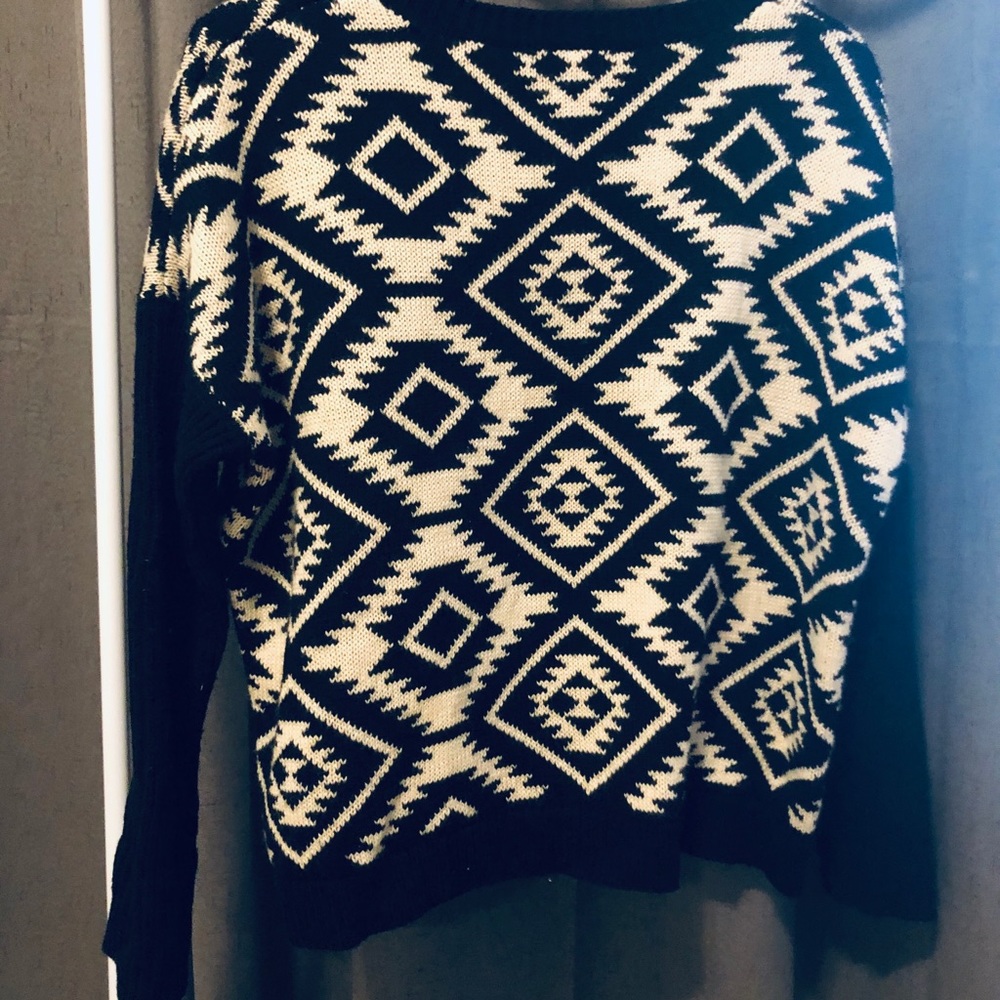 Aztec hi-lo sweater - Picture 3 of 3